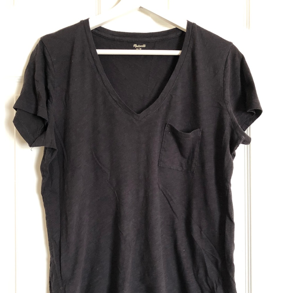 Madewell whisper v-neck pocket tee